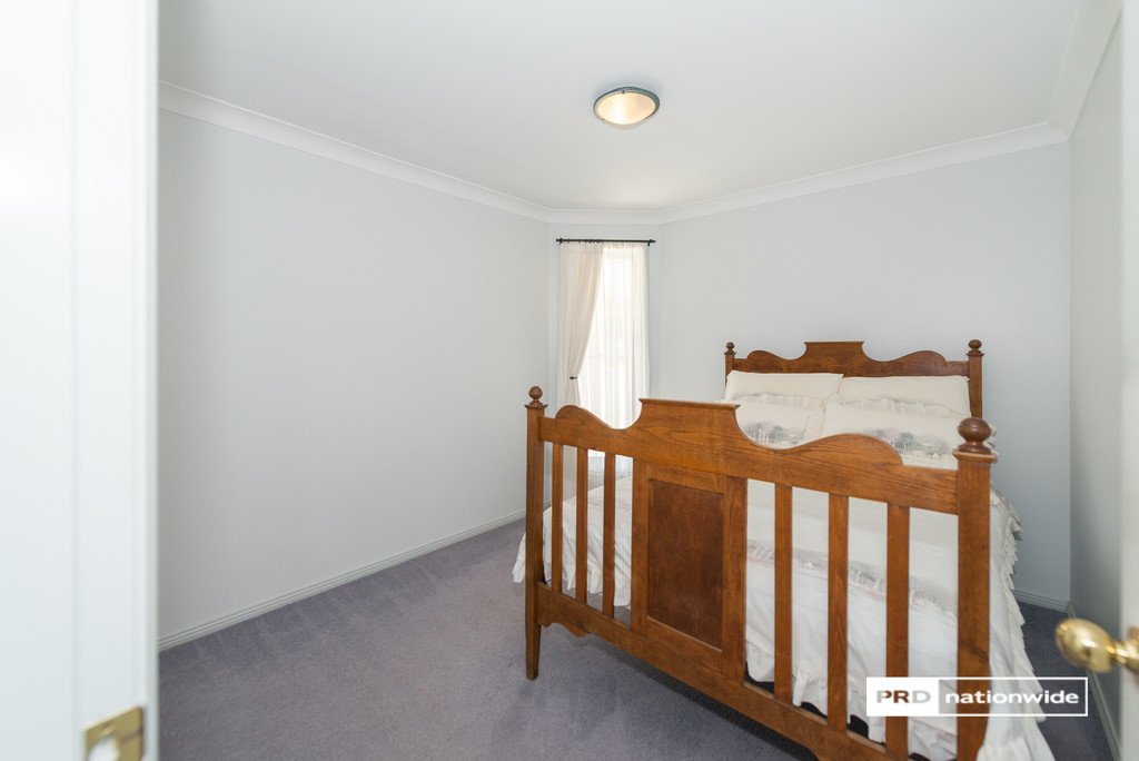 7 Cobb & Co Circuit TAMWORTH 22