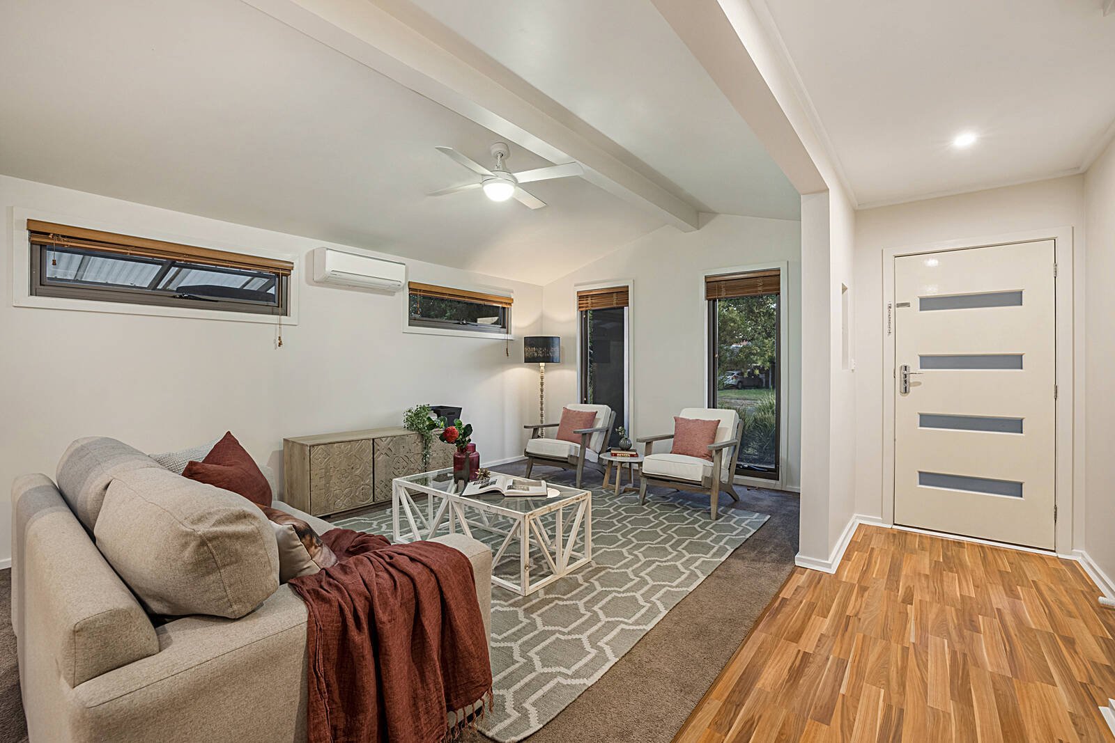 Gallery: 7 Colin Court