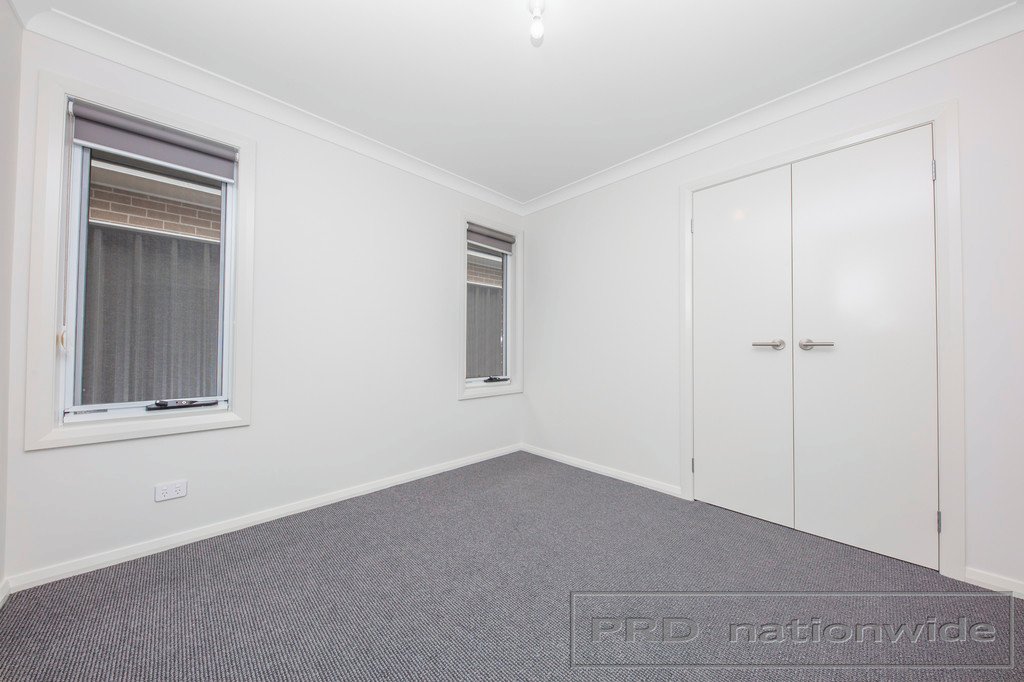 7 Conquest Close RUTHERFORD 10