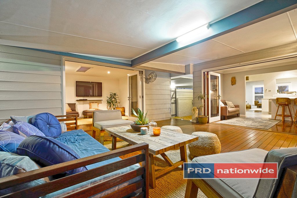 7 Conway Avenue CAMBRIDGE PARK 1