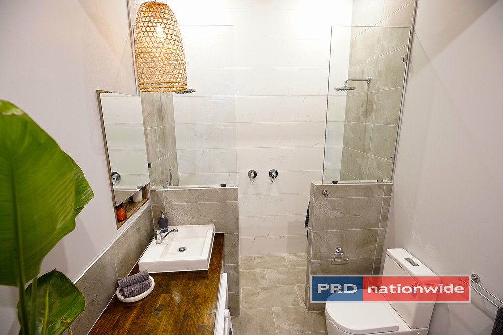 7 Conway Avenue CAMBRIDGE PARK 6