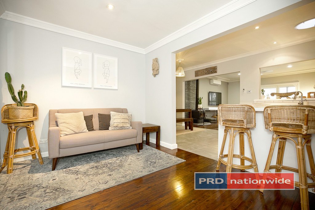 7 Conway Avenue CAMBRIDGE PARK 13