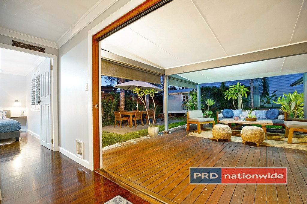 7 Conway Avenue CAMBRIDGE PARK 15