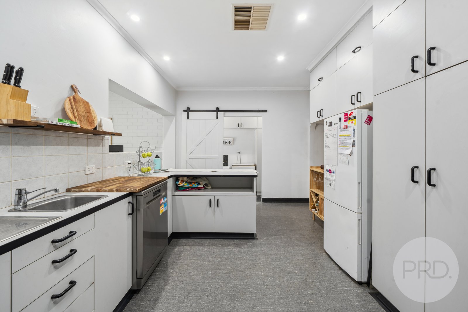 7 Cooinbil Crescent KOORINGAL 3