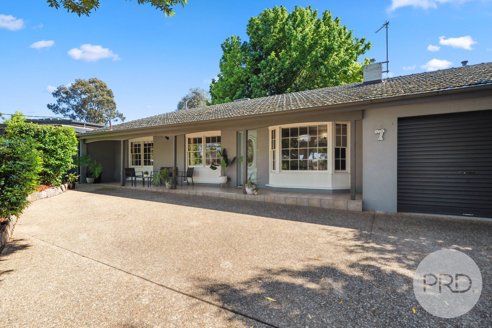 7 Cooinbil Crescent KOORINGAL 6