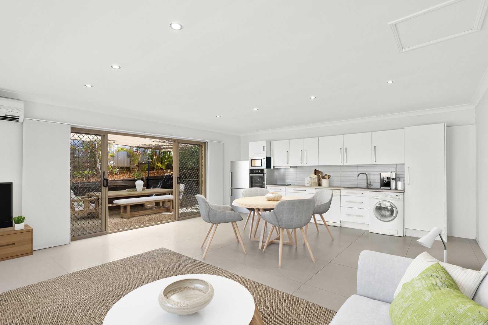 7 Cook Close SOUTHPORT 13