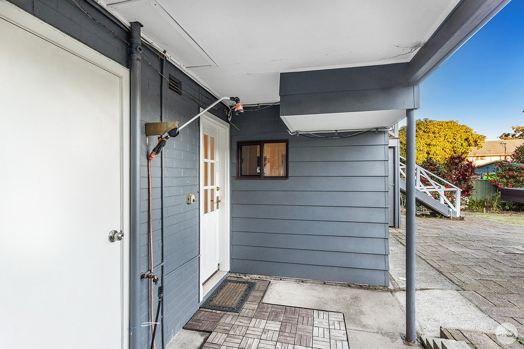 7 Cook Street SALAMANDER BAY 32