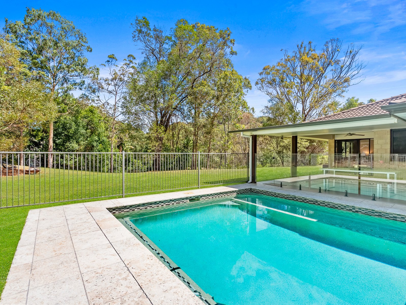 7 Coorabin Court TALLEBUDGERA 4