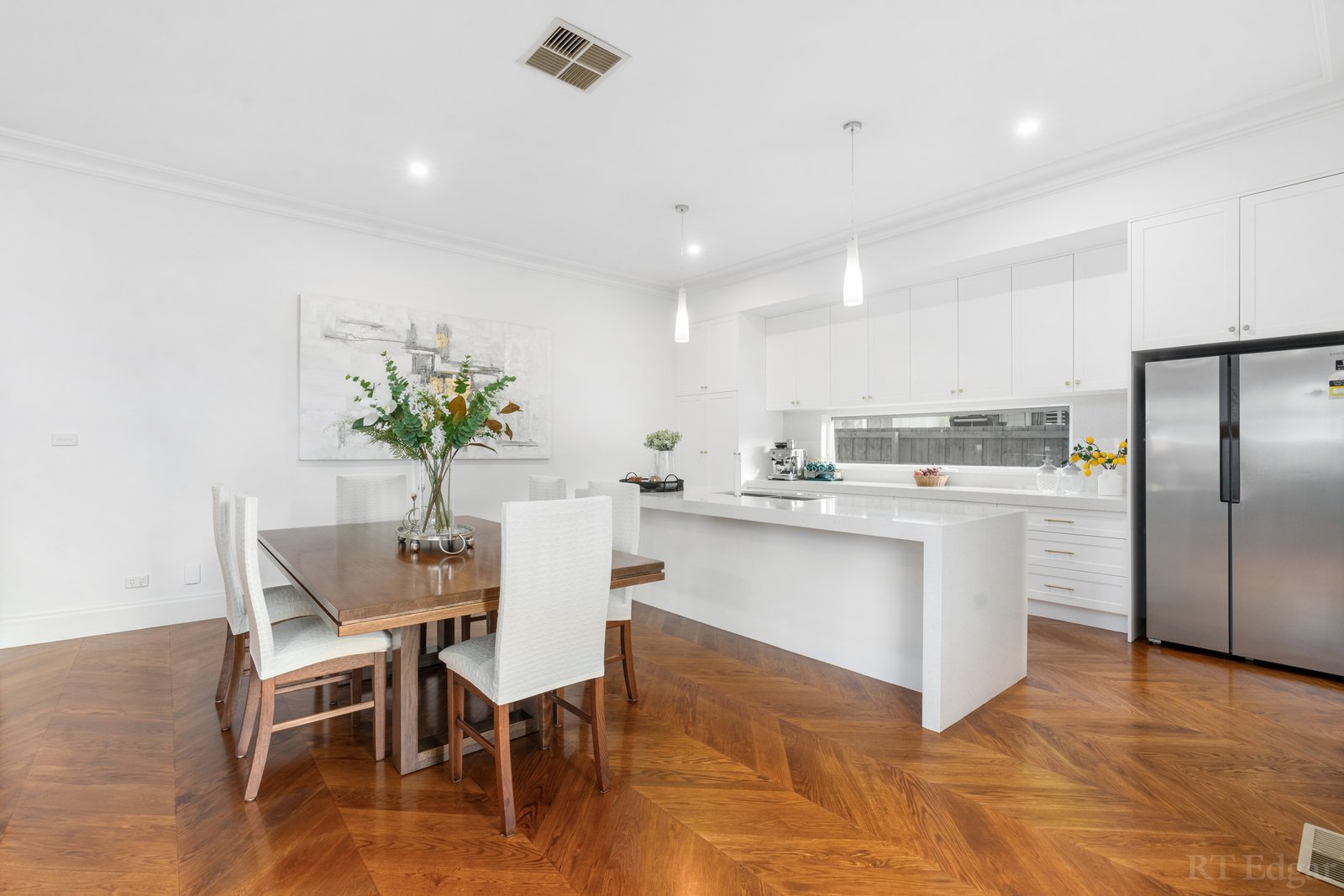 Real Estate and Property in 7 Cornfield Grove, Box Hill South, VIC