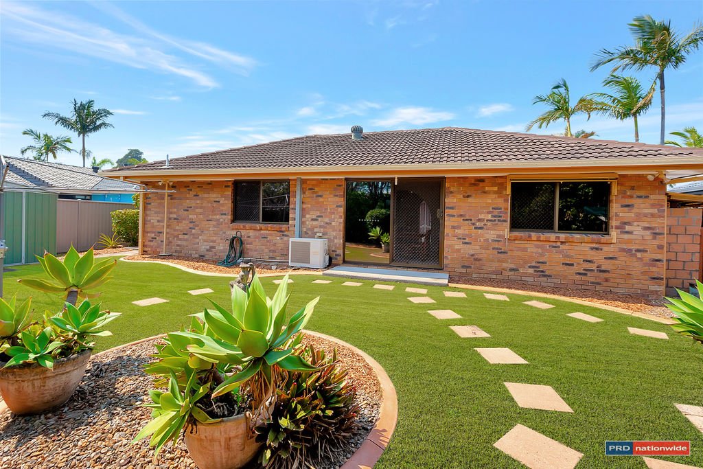 7 Courser Court BURLEIGH WATERS 3