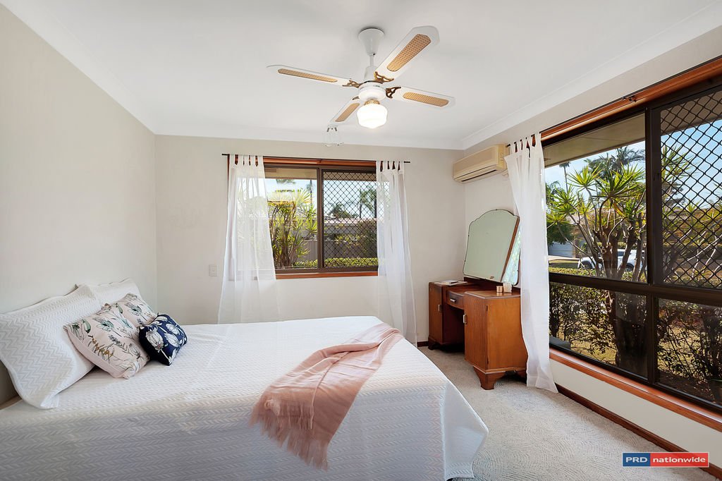 7 Courser Court BURLEIGH WATERS 7