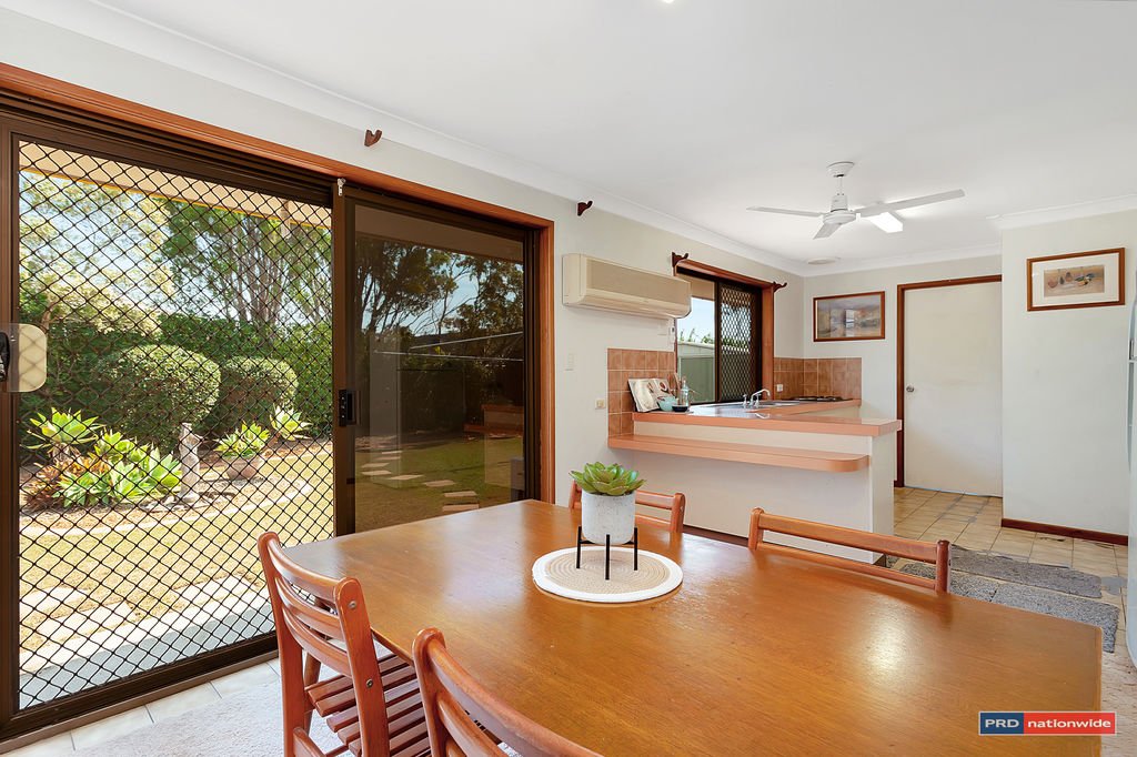 7 Courser Court BURLEIGH WATERS 11
