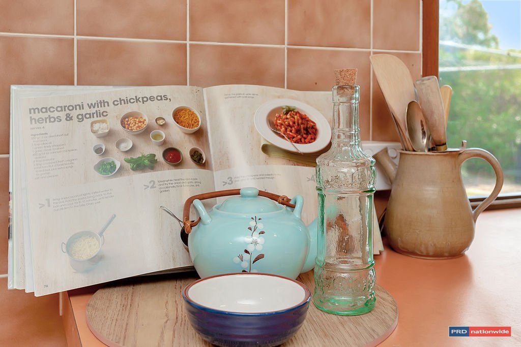 7 Courser Court BURLEIGH WATERS 17