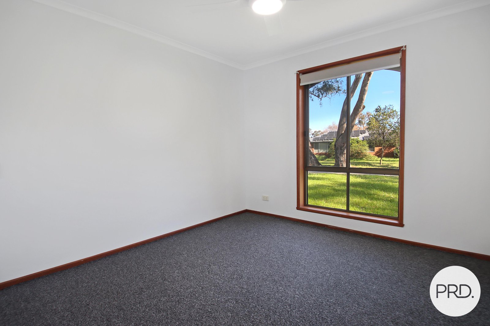 7 Crackenback Street THURGOONA 8