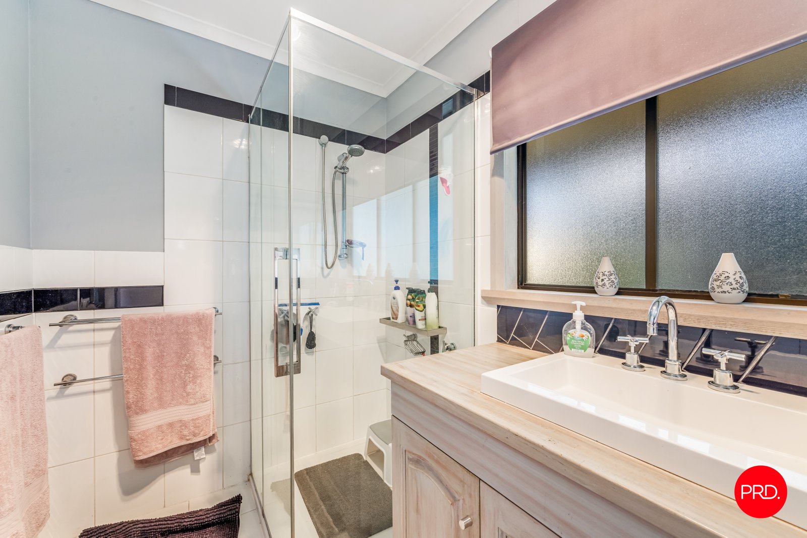7 Craven Crescent HEATHCOTE 8