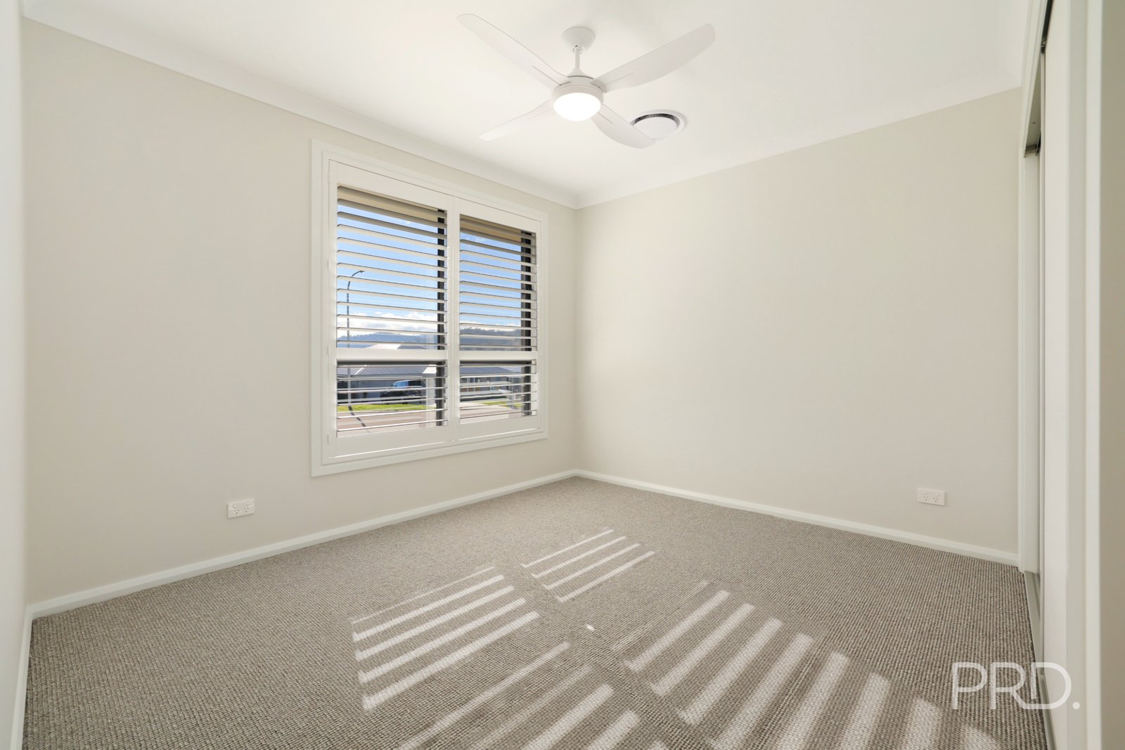 7 Crested Avenue TAMWORTH 5