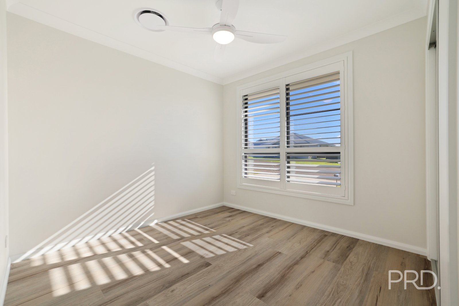 7 Crested Avenue TAMWORTH 6
