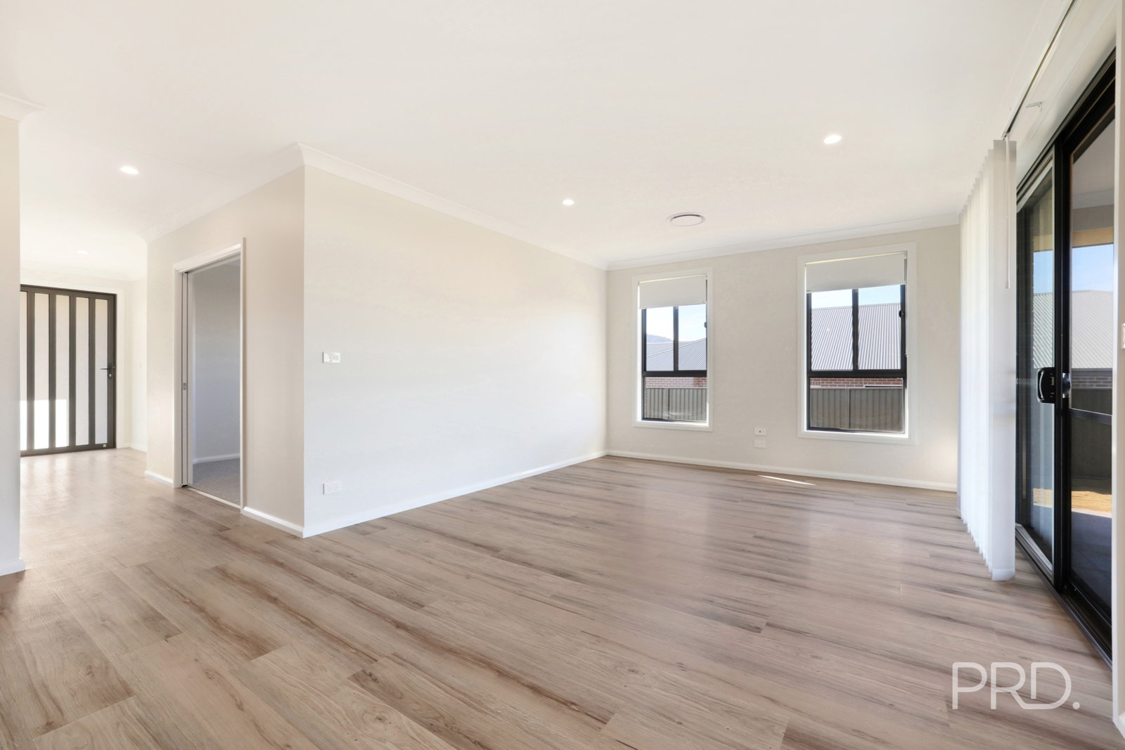 7 Crested Avenue TAMWORTH 10