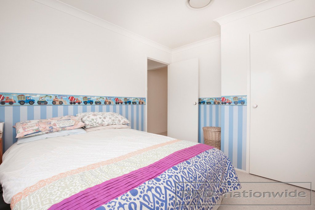 7 Crofton Avenue TENAMBIT 4
