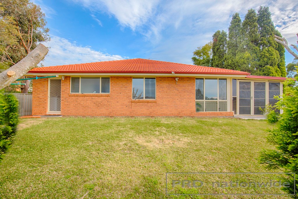 7 Crofton Avenue TENAMBIT 13