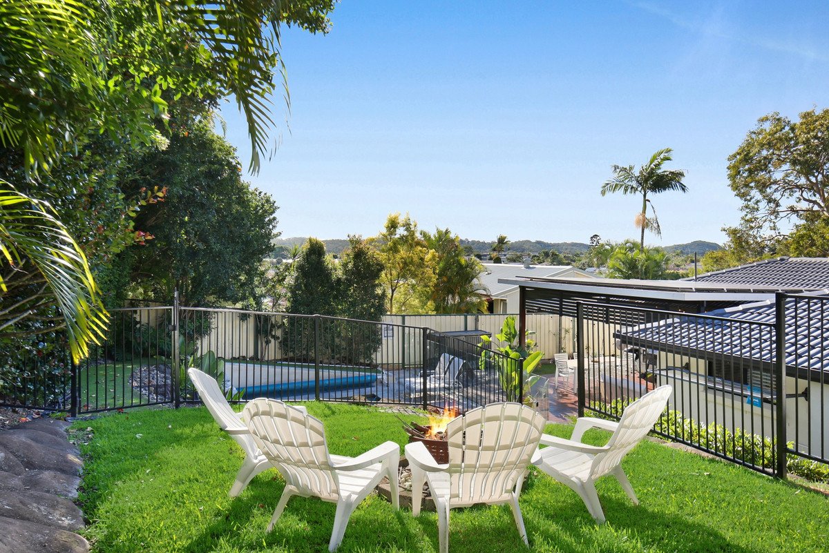 7 Currant Street Elanora 3