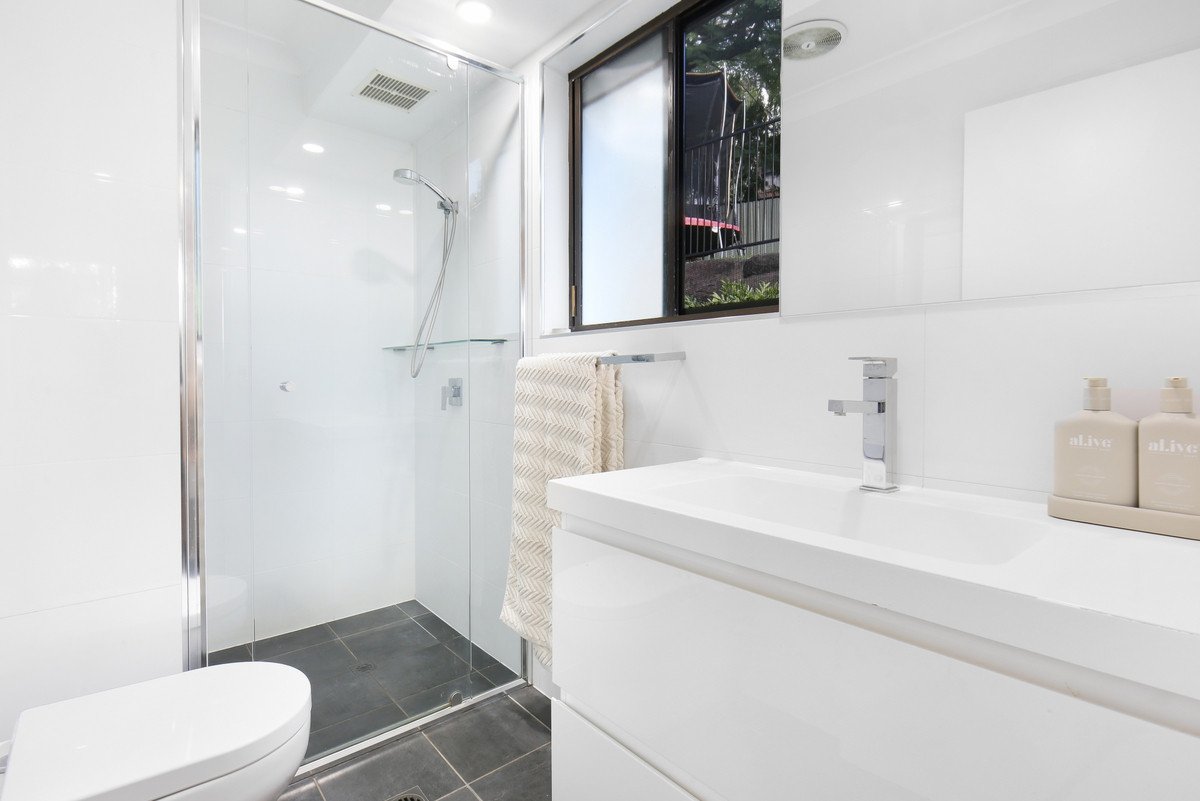 7 Currant Street Elanora 15