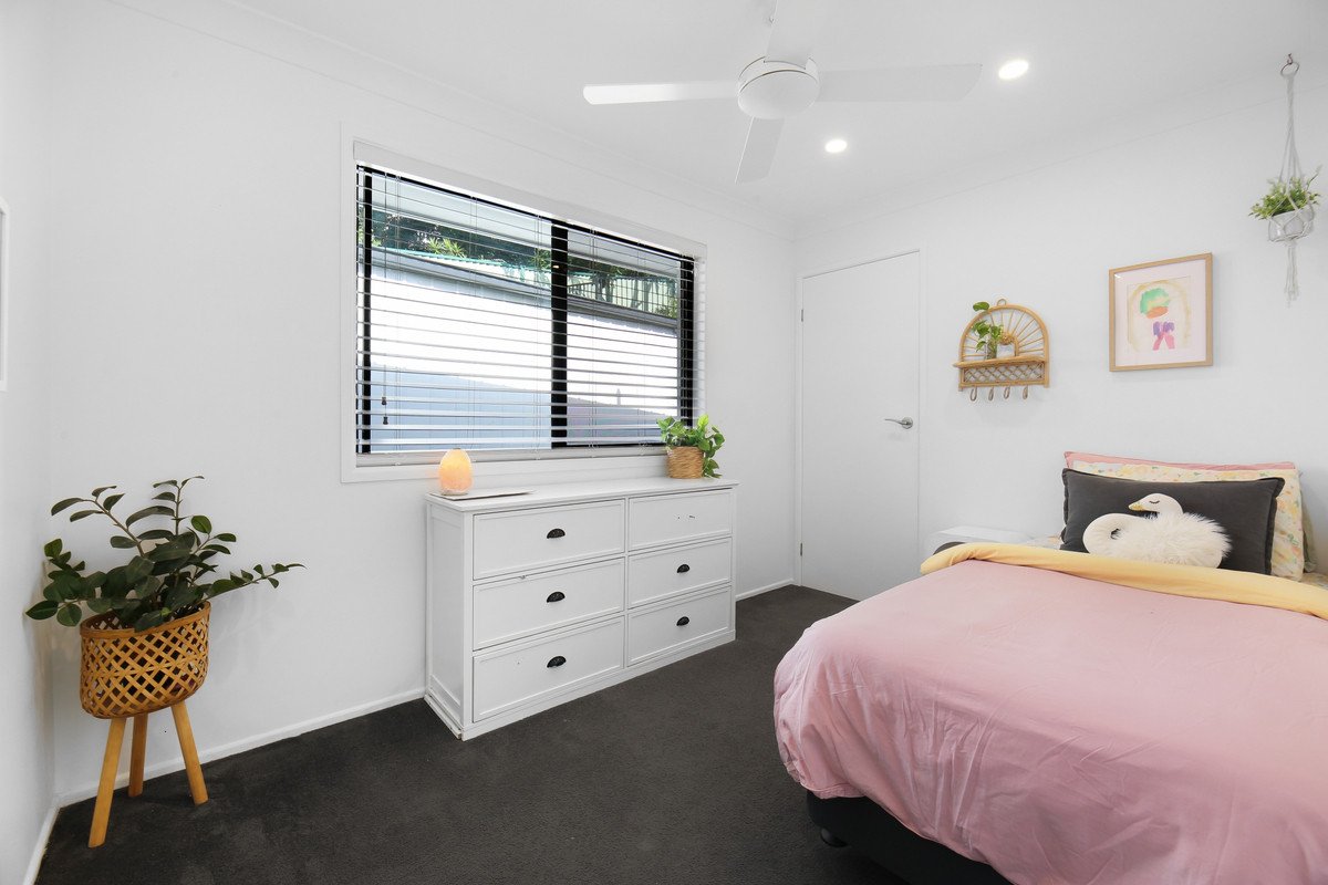 7 Currant Street Elanora 17