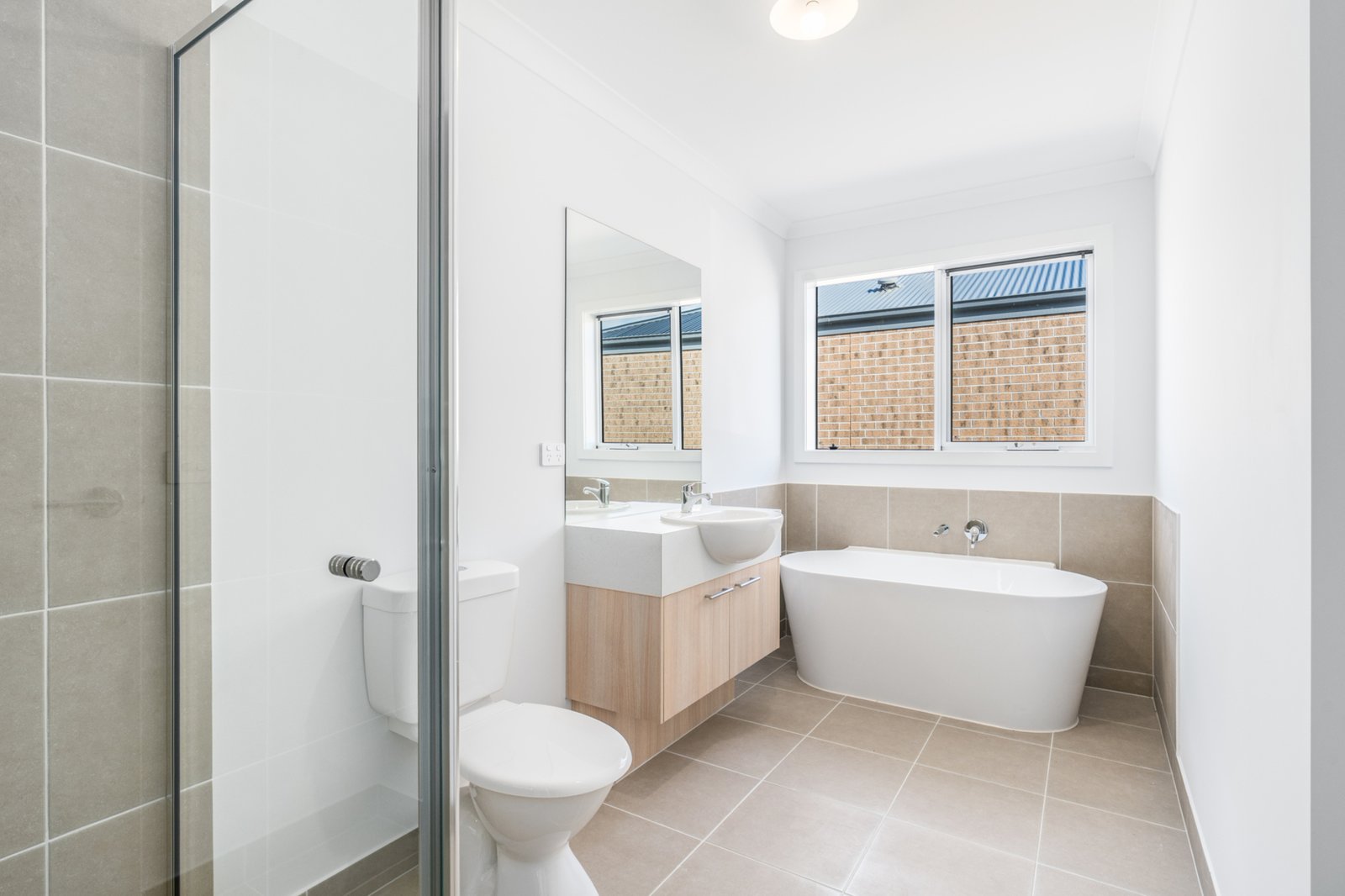 Gallery: 7 Daintree Street