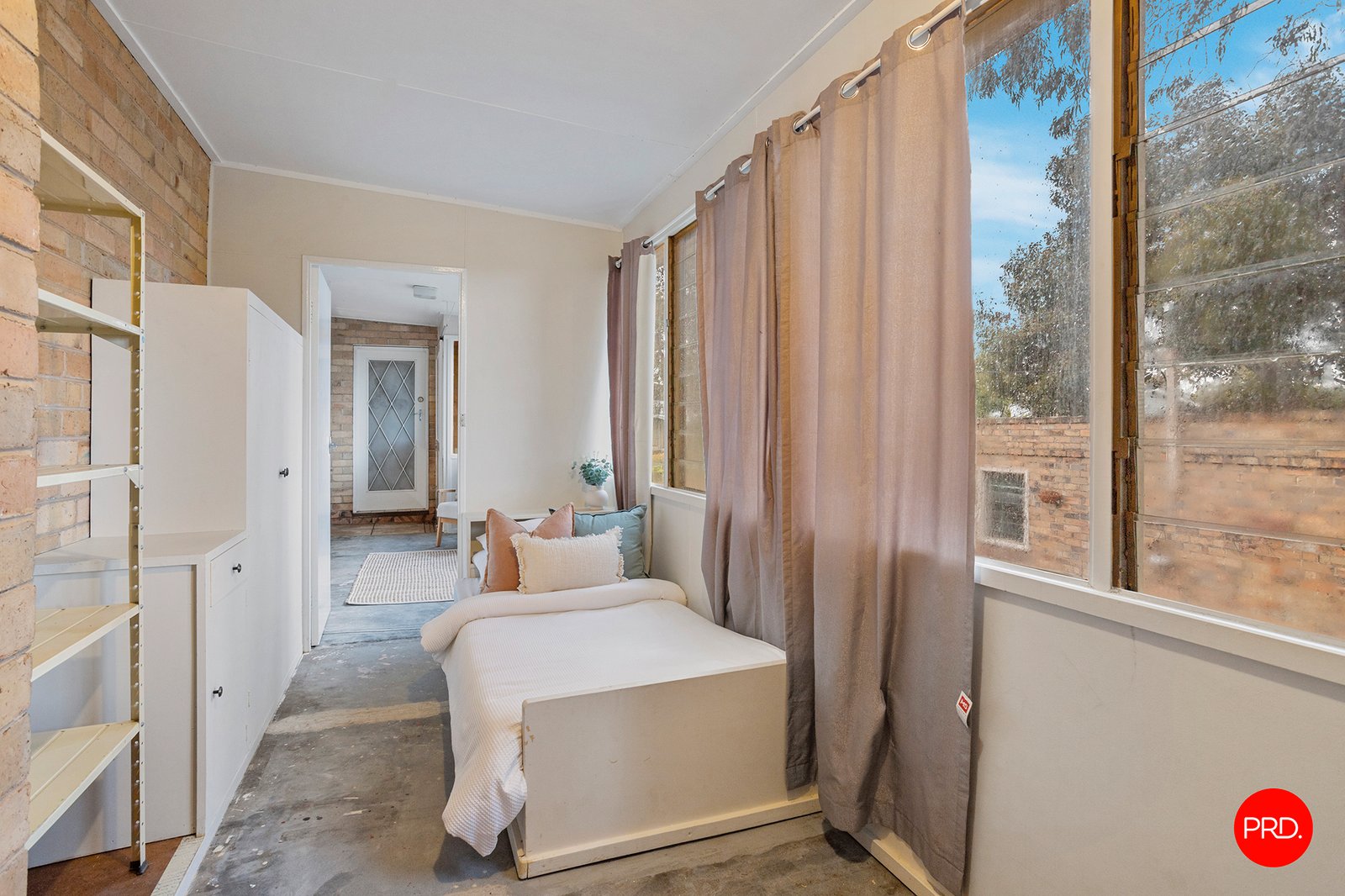 7 Dale Street KENNINGTON 14