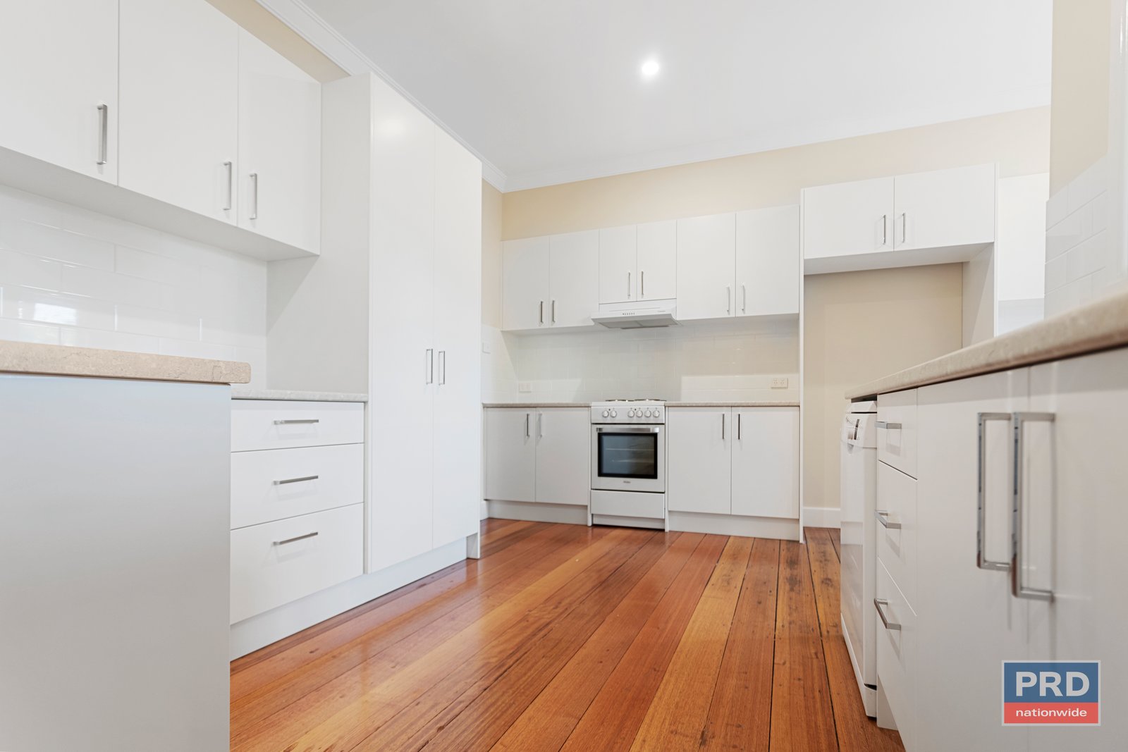 7 Dale Street KENNINGTON 3