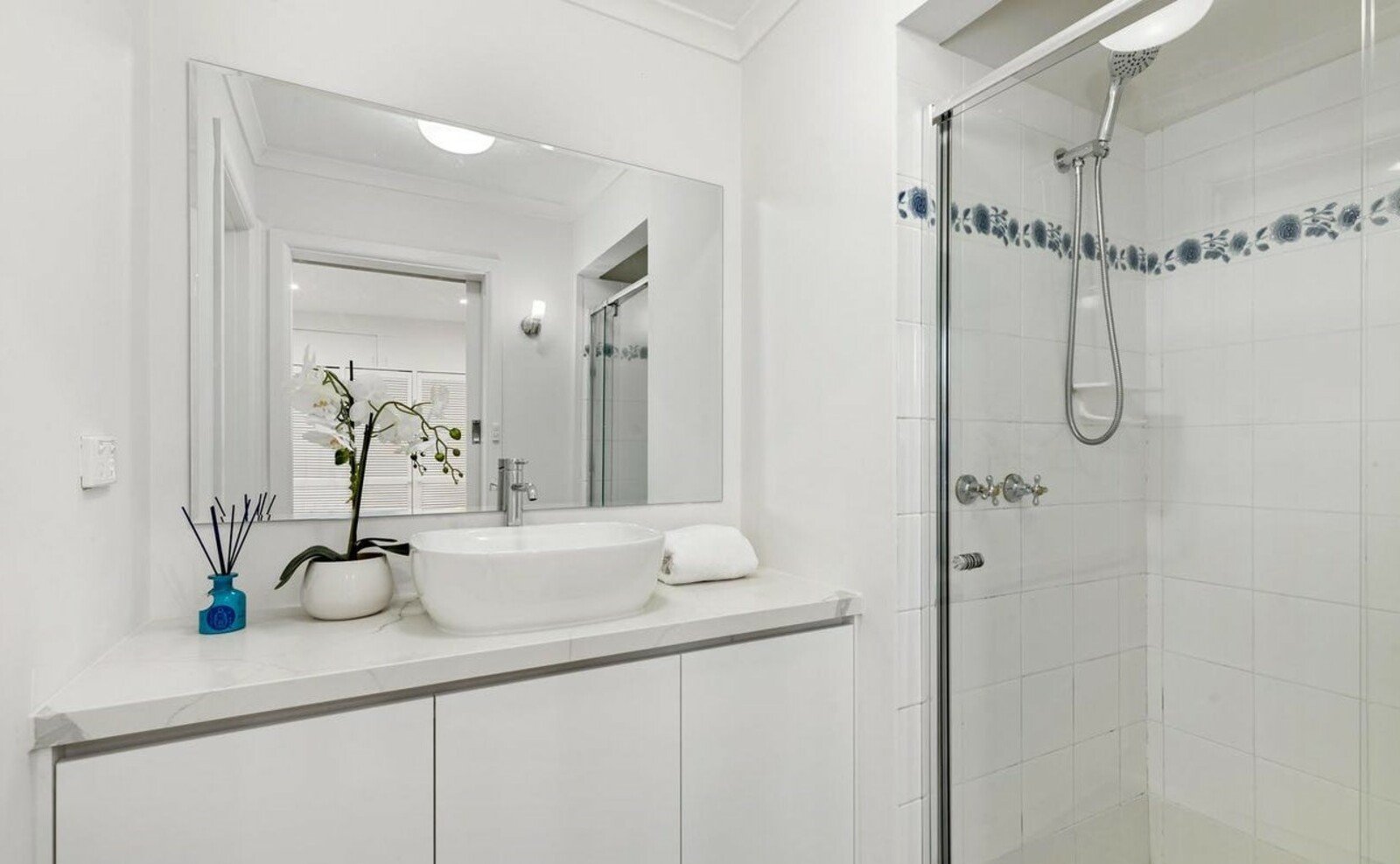 Gallery: 7 Daly Street