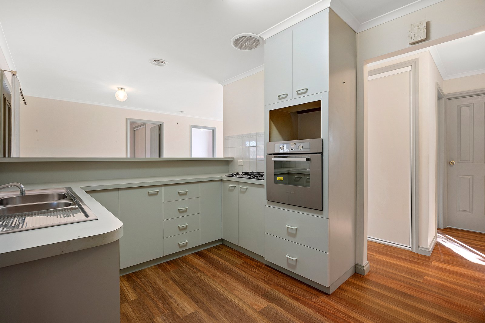Gallery: 7 Daniel Drive