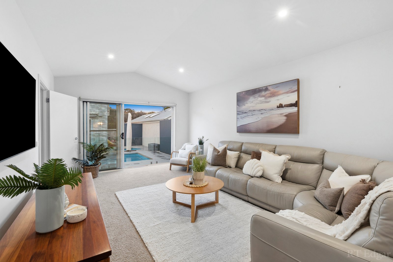 Real Estate and Property in 7 Dare Street, Ocean Grove, VIC