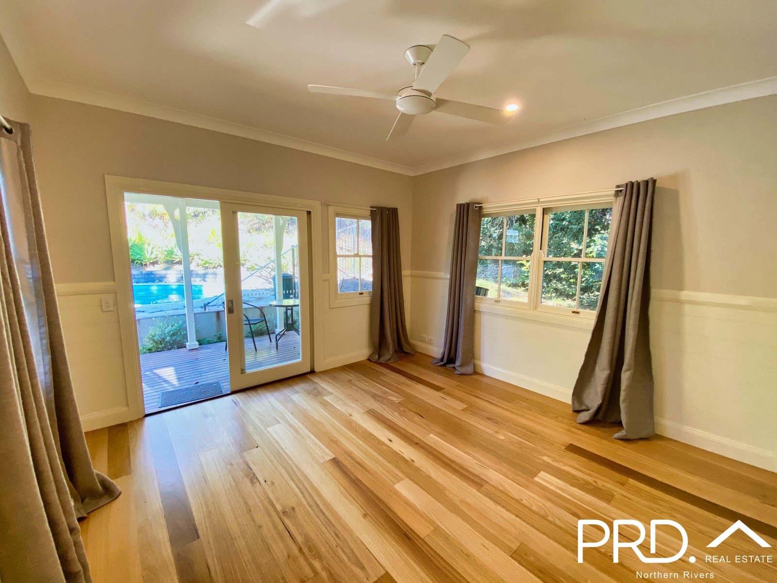 7 Darsham Street GIRARDS HILL 8