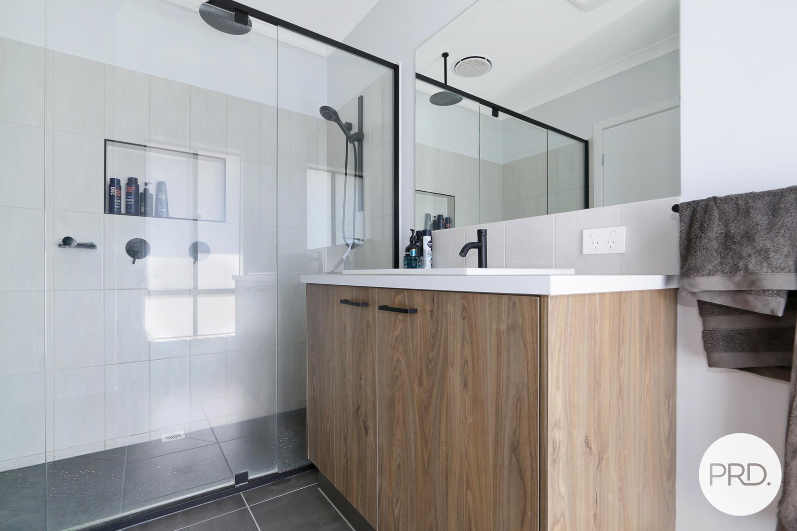 7 Dawson Street HAMILTON VALLEY 6