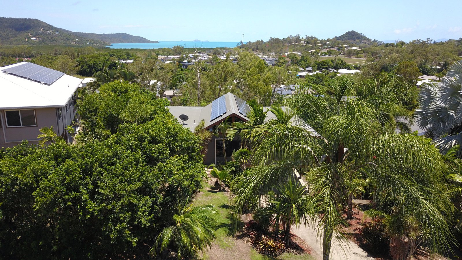 7 Daydream Court CANNONVALE 21