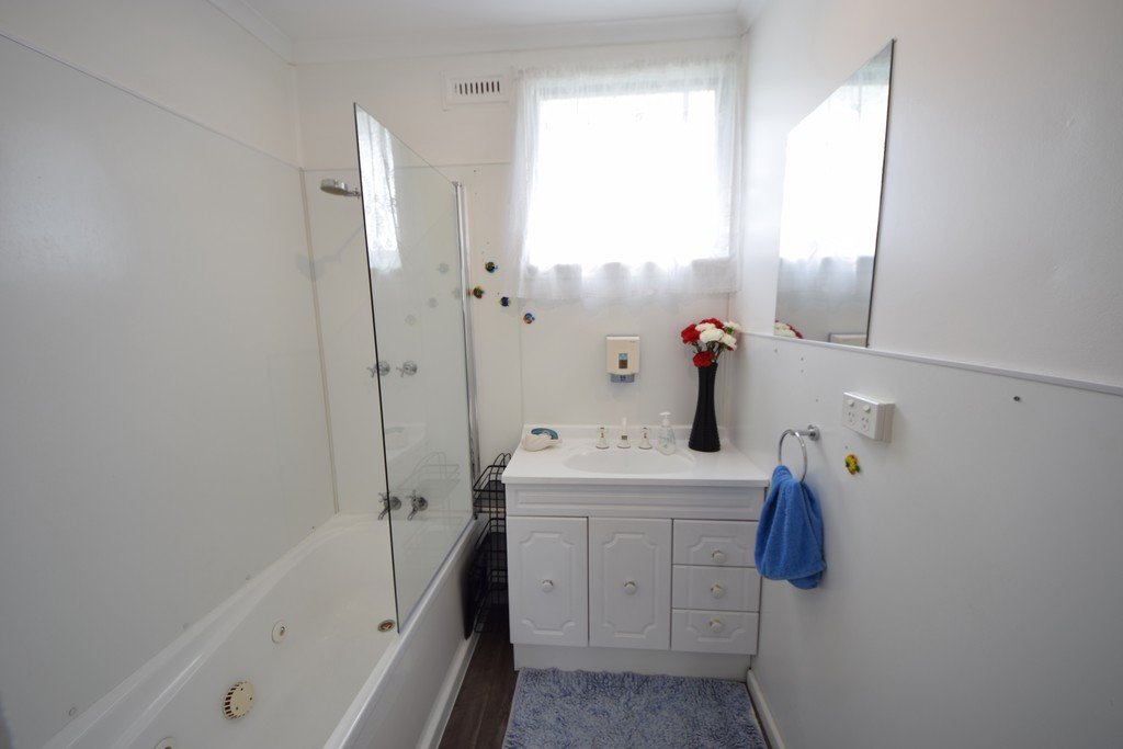 7 Dempster Street CLAREMONT 13