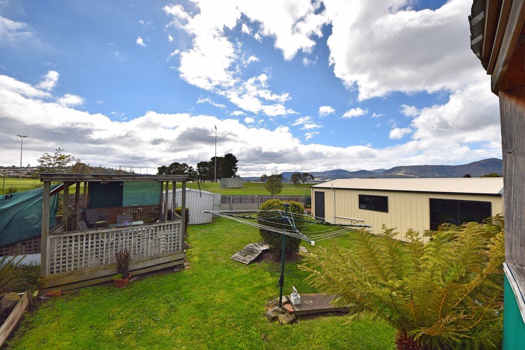 7 Dempster Street CLAREMONT 14