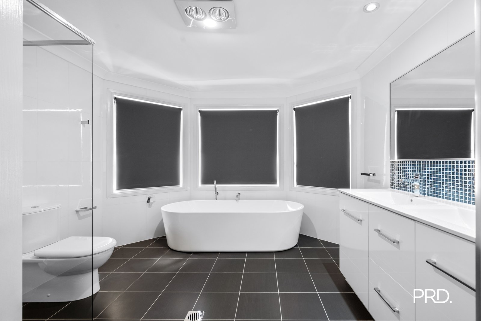 7 Devaney Avenue GLENMORE PARK 11