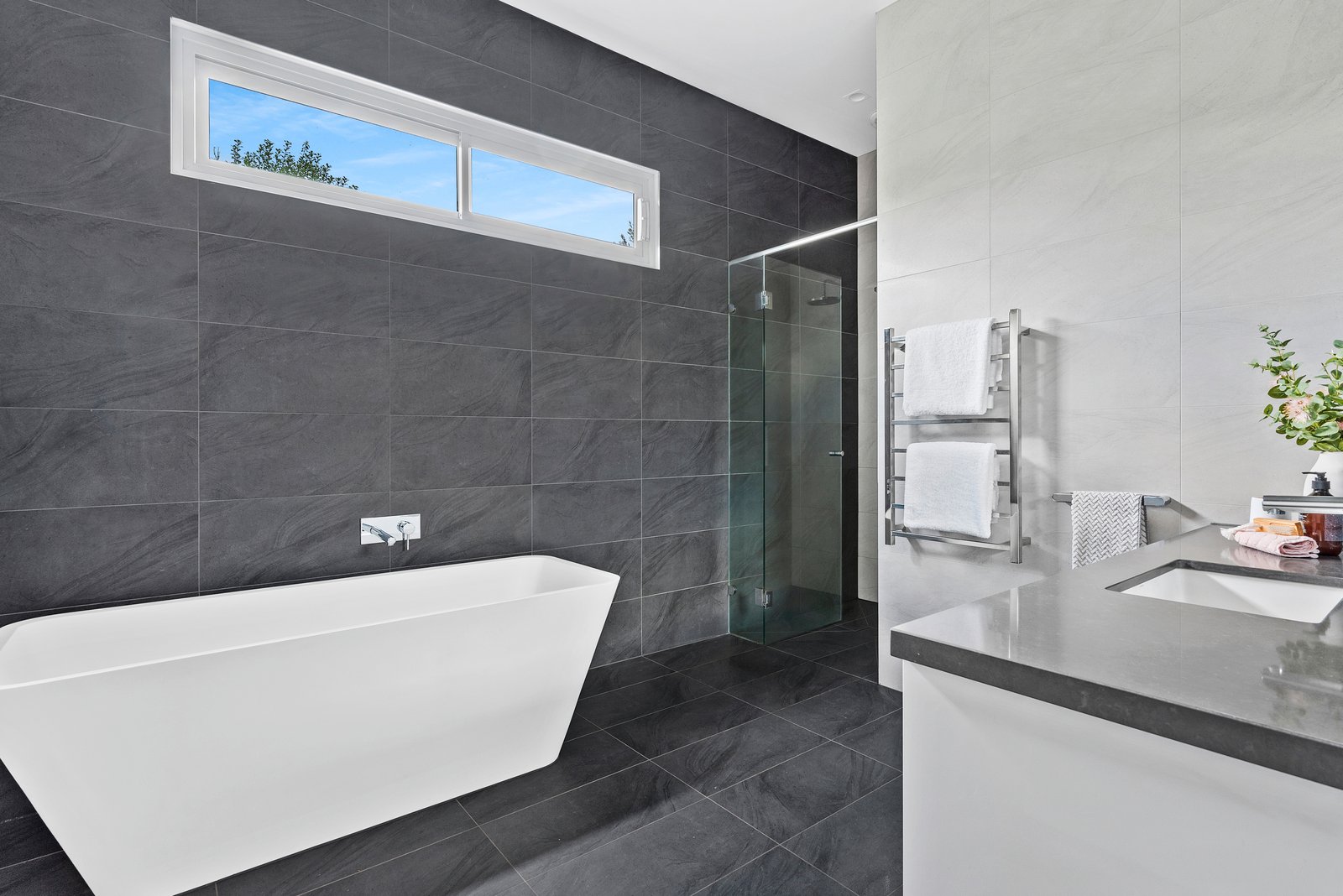 Real Estate and Property in 7 Devon Avenue, Blairgowrie, VIC