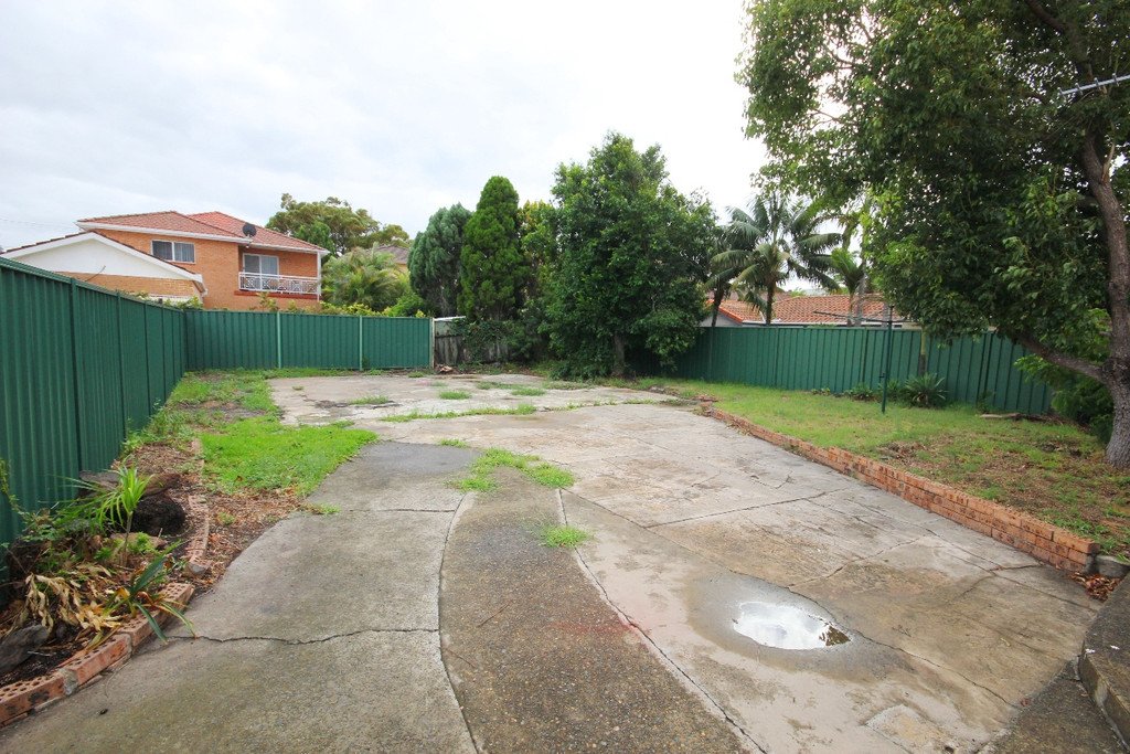 7 Dickin Avenue SANDRINGHAM 12