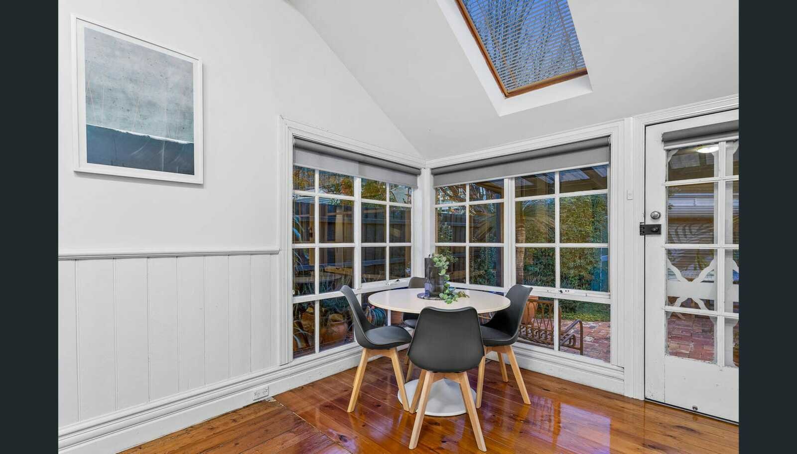 Gallery: 7 Donald Street