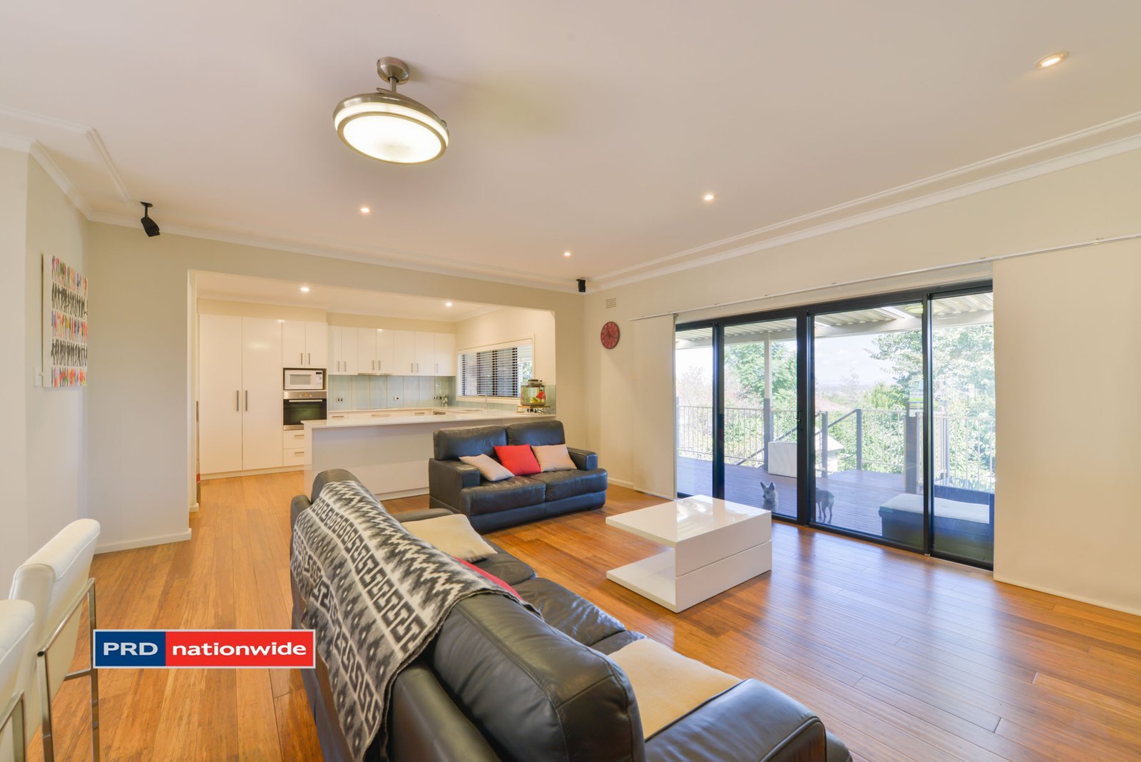 7 Douglas Avenue TAMWORTH 8