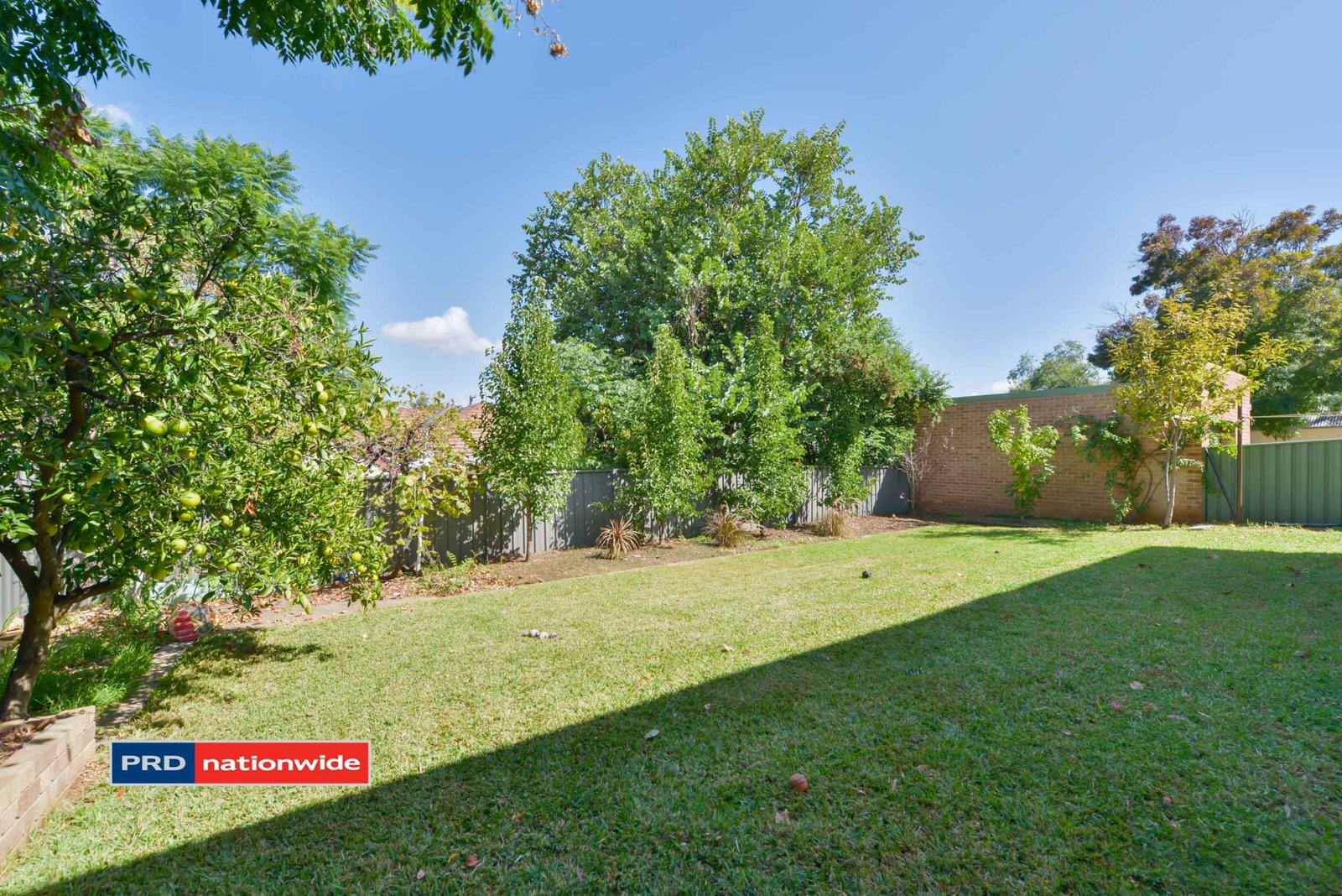 7 Douglas Avenue TAMWORTH 11