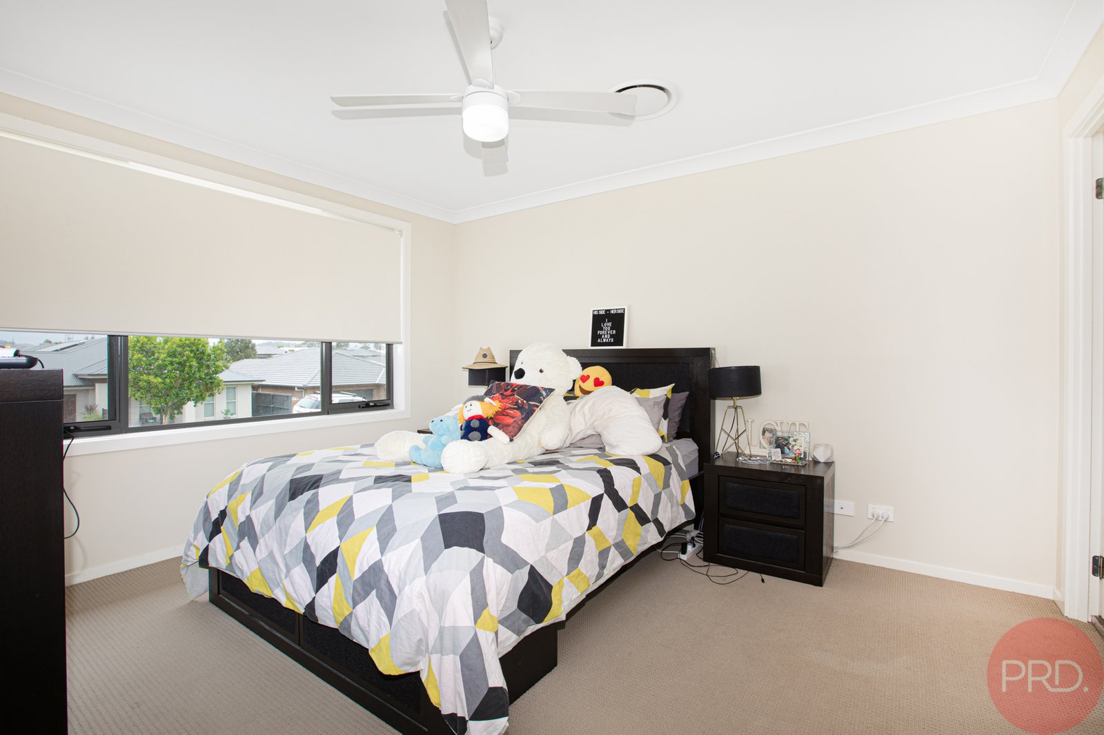 7 Dove Street ABERGLASSLYN 9