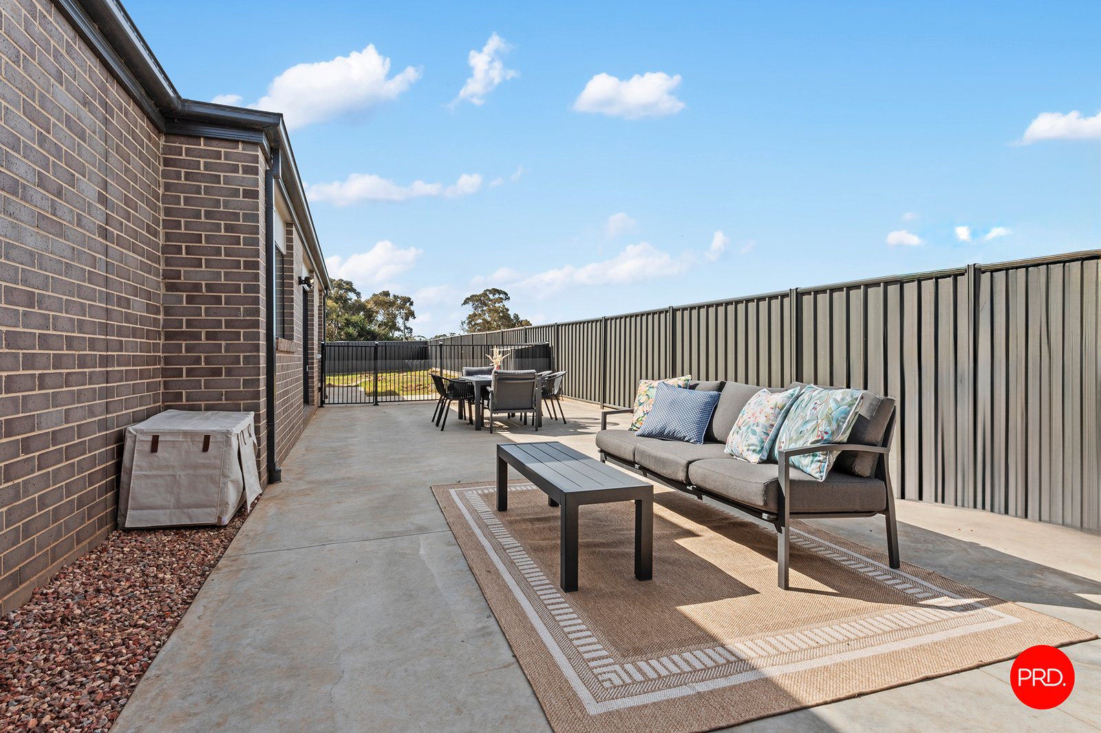 7 Dowell Court ELMORE 4