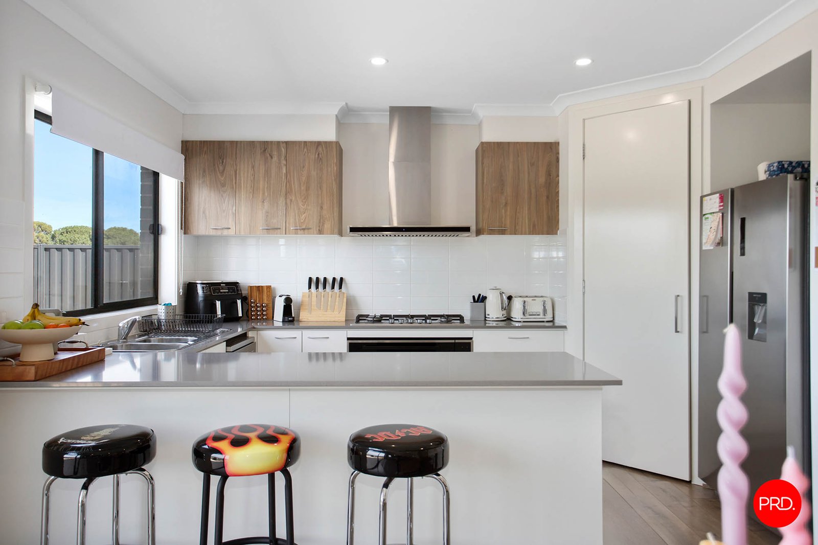 7 Dowell Court ELMORE 6