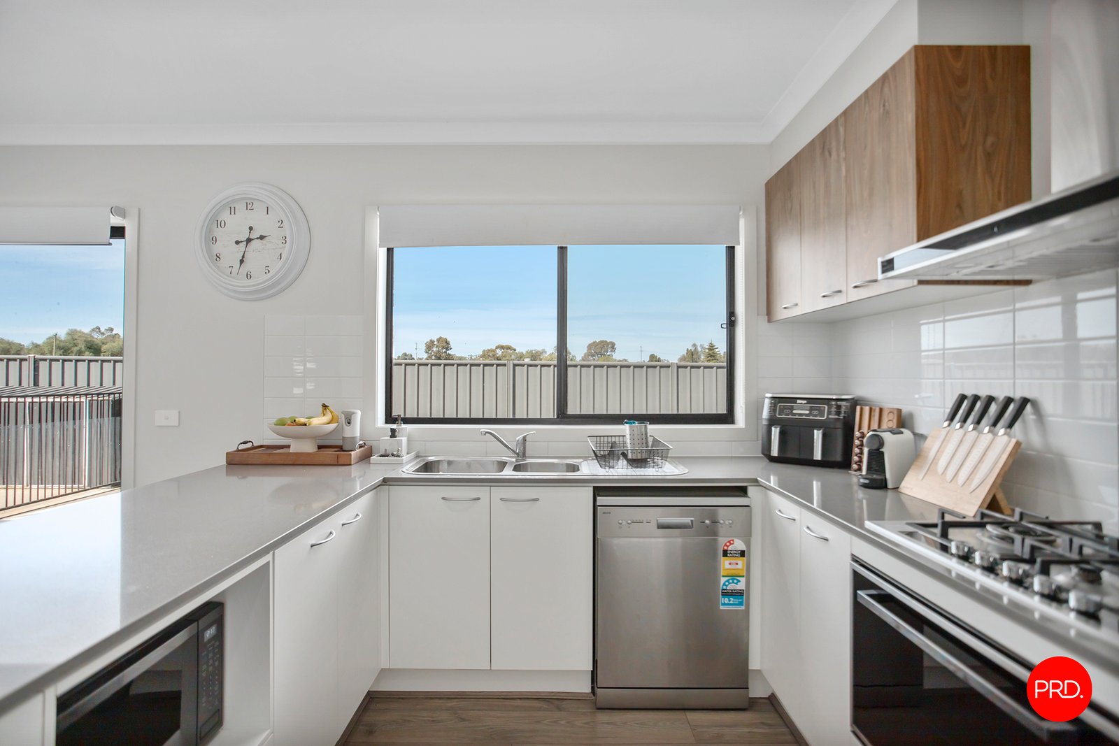 7 Dowell Court ELMORE 7