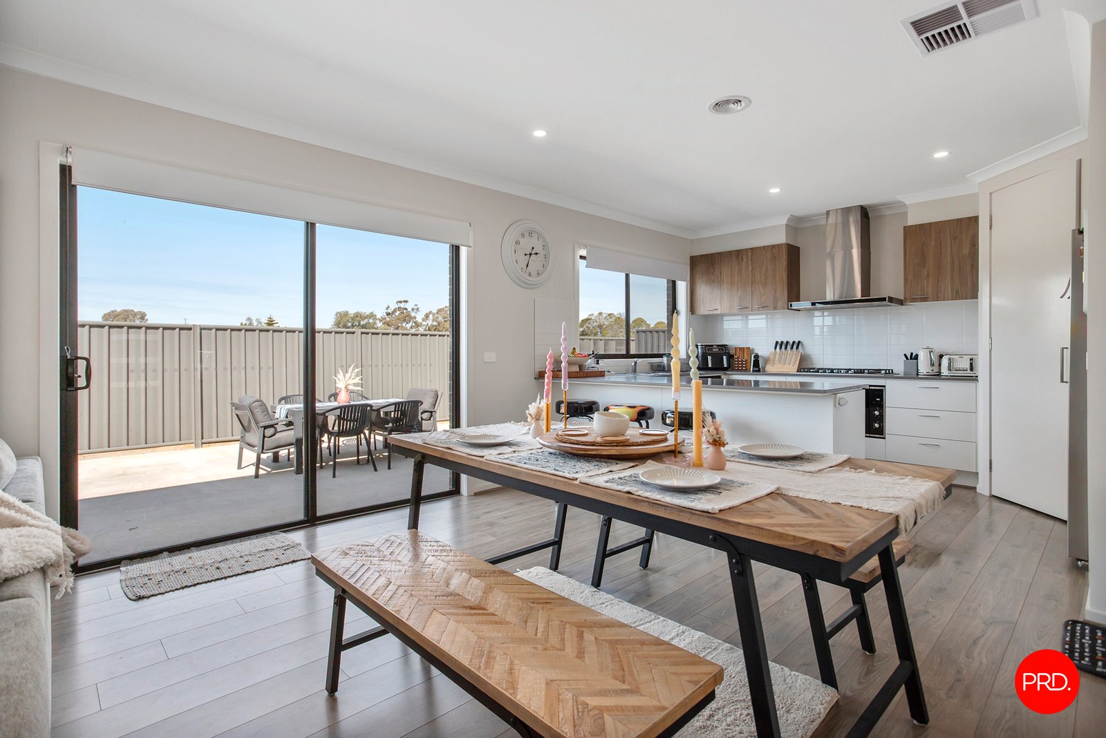 7 Dowell Court ELMORE 8