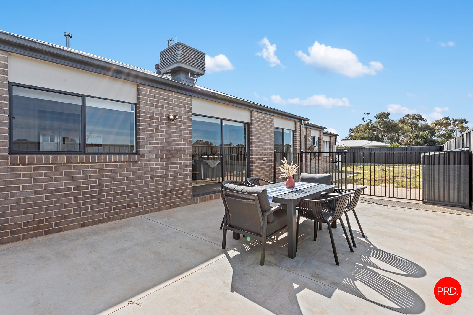 7 Dowell Court ELMORE 15